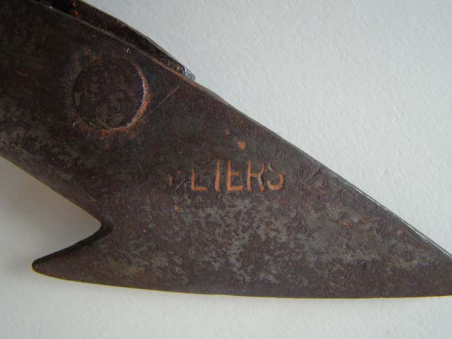 A Fine wrought iron Toggle Harpoon made by Ambrose Peters of New Bedford circa 1902 — image 3